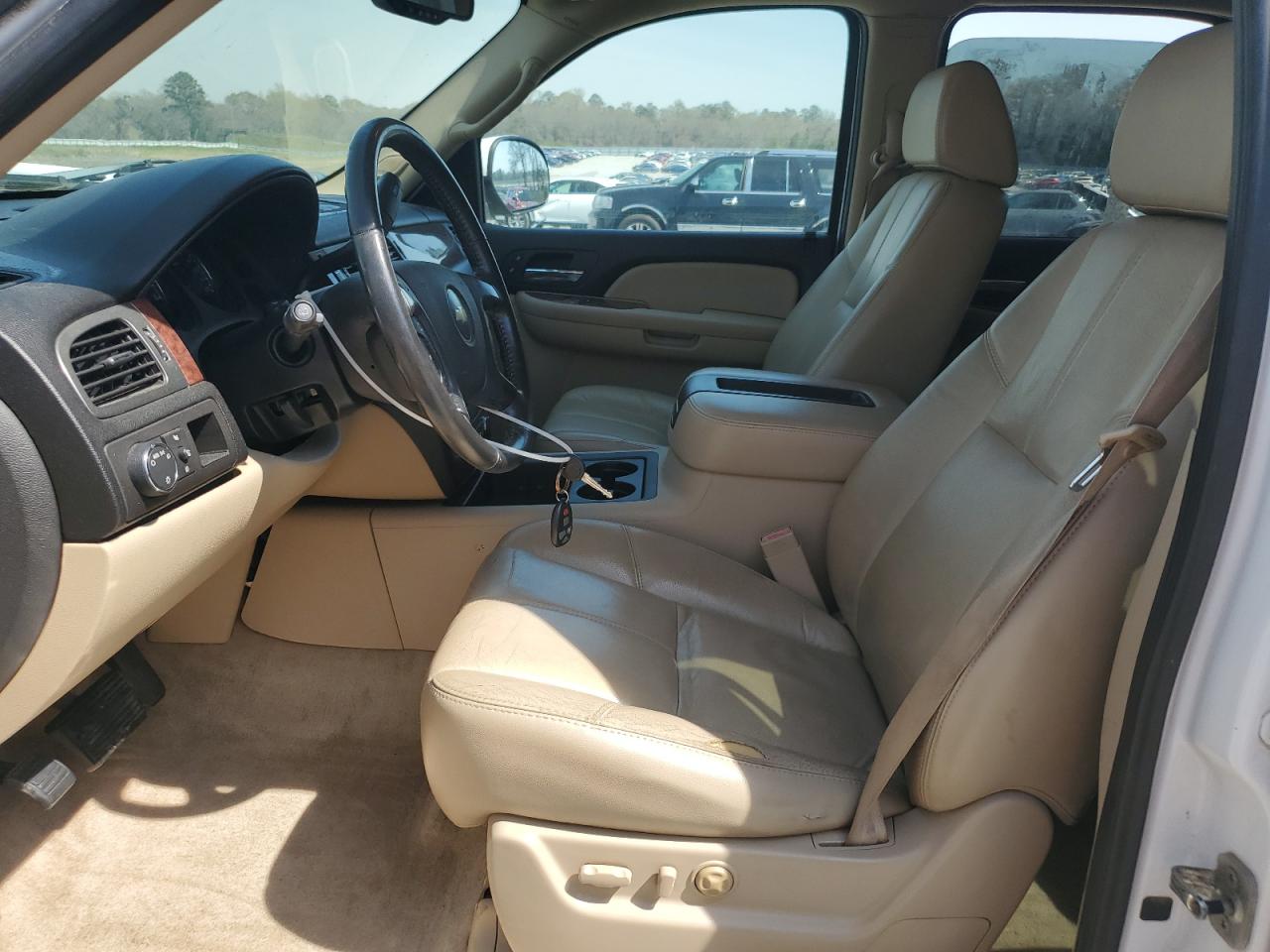 2007 Chevrolet Tahoe C1500 VIN: 1GNFC13J87R284146 Lot: 49843285