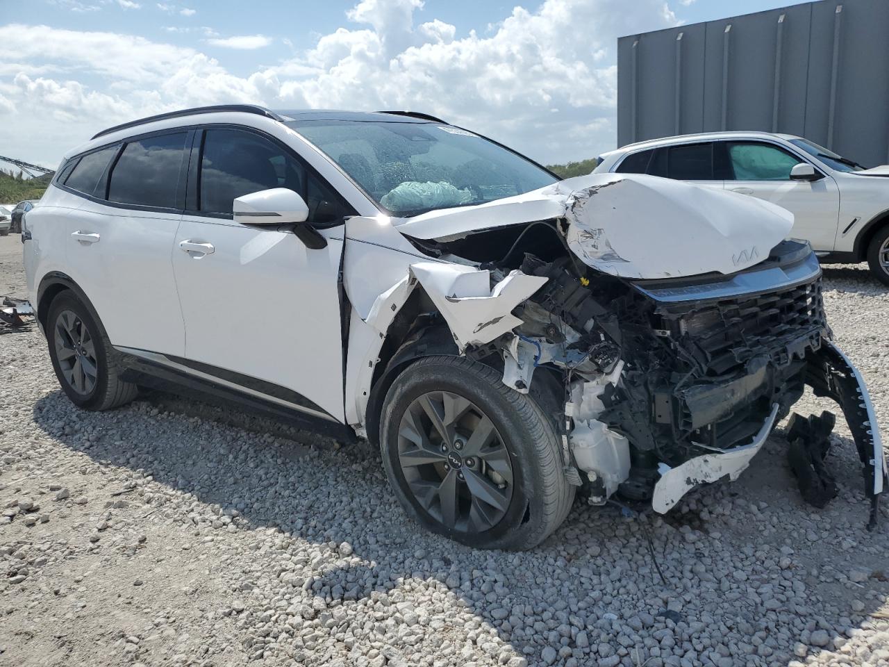 2023 Kia Sportage - Image 4