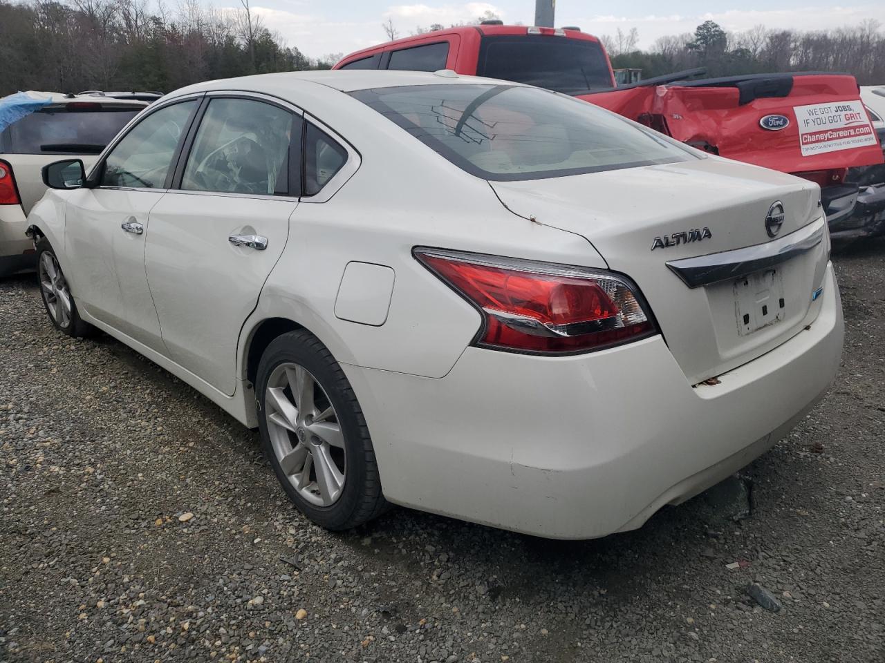2014 Nissan Altima - Image 2