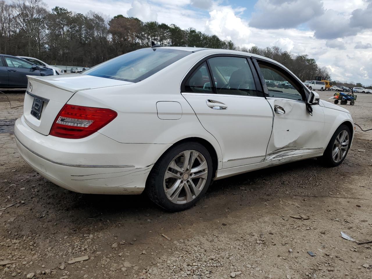 2014 Mercedes-Benz C-klasse - Image 3