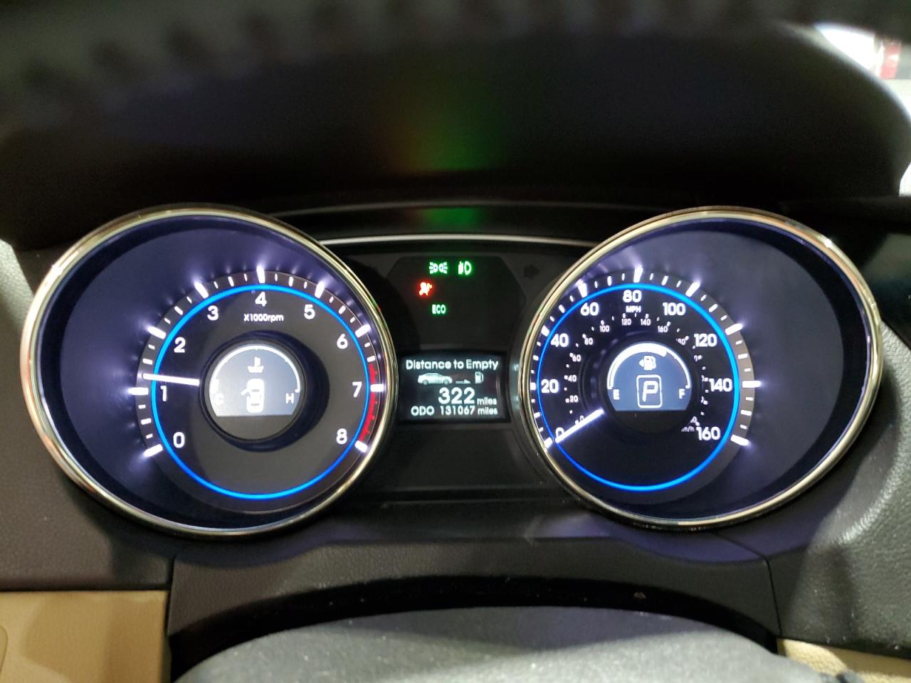 2011 Hyundai Sonata - Image 9