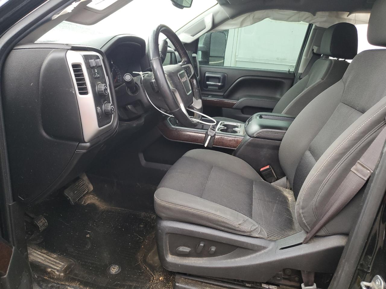 2015 GMC Sierra - Image 7