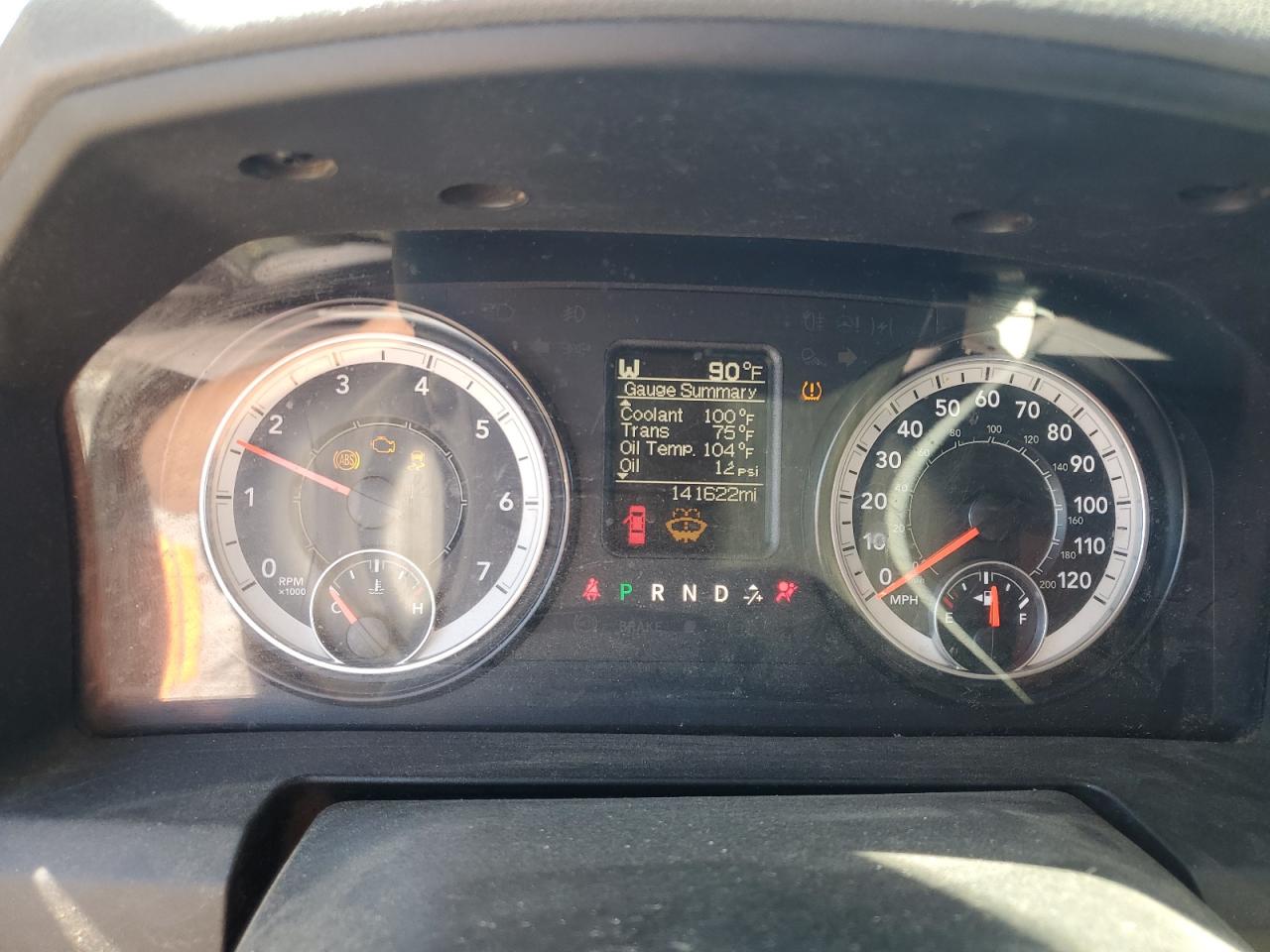 2016 RAM 1500 - Image 9