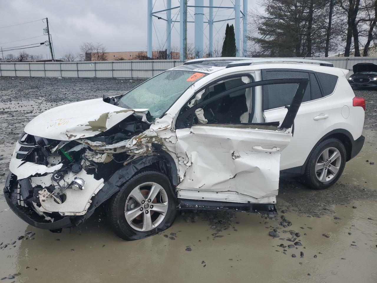 2015 Toyota Rav4 Xle for Sale in Windsor, NJ - All Over