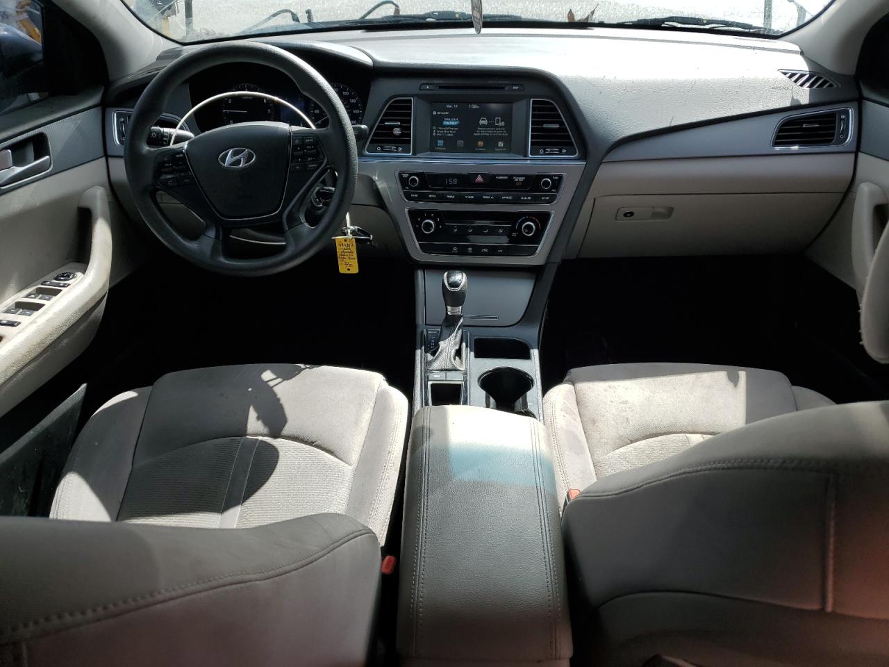 2017 Hyundai Sonata - Image 8