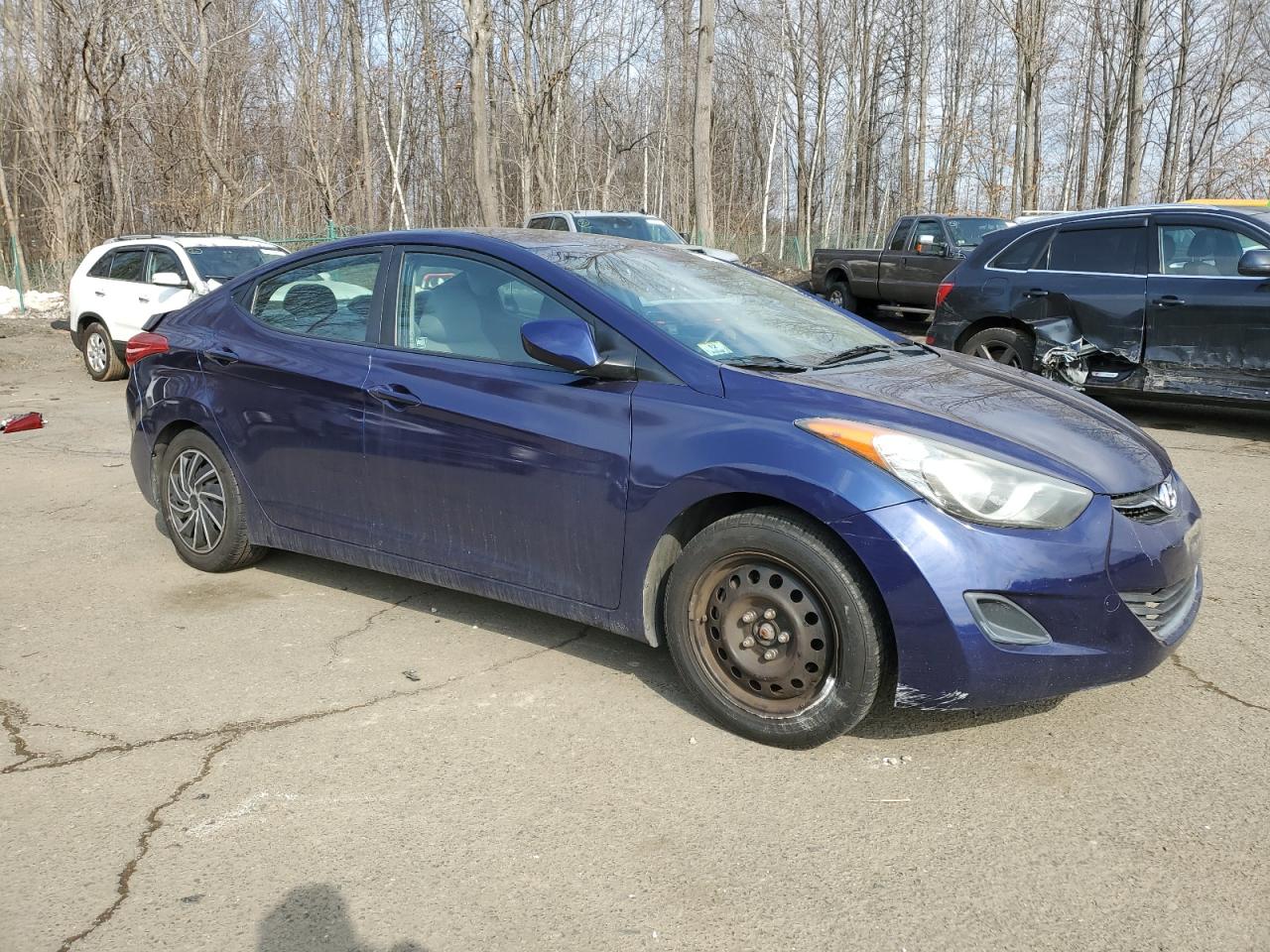 2011 Hyundai Elantra - Image 4