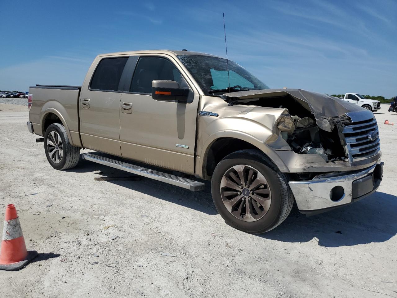 2014 Ford F-150 - Image 4
