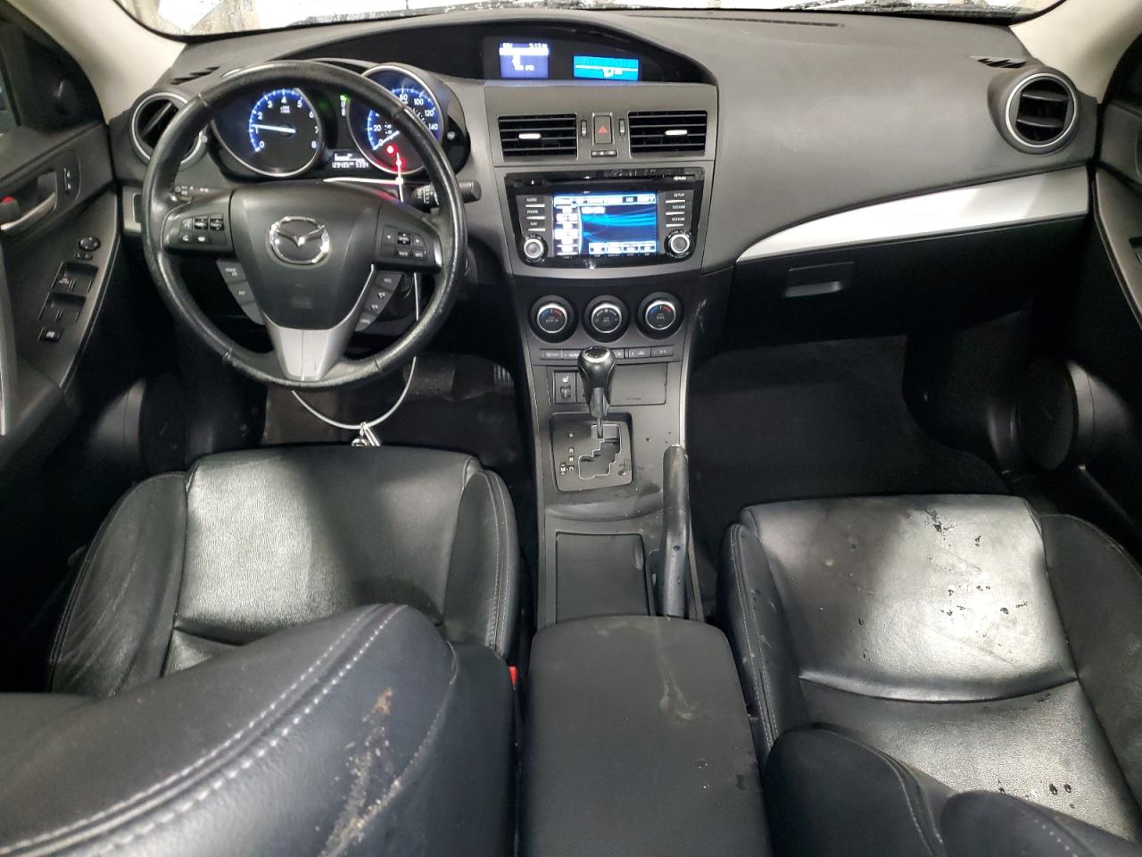 2013 Mazda 3 - Image 8