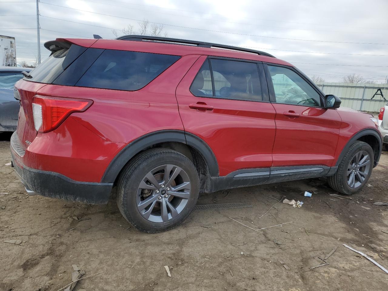 2023 Ford Explorer - Image 3