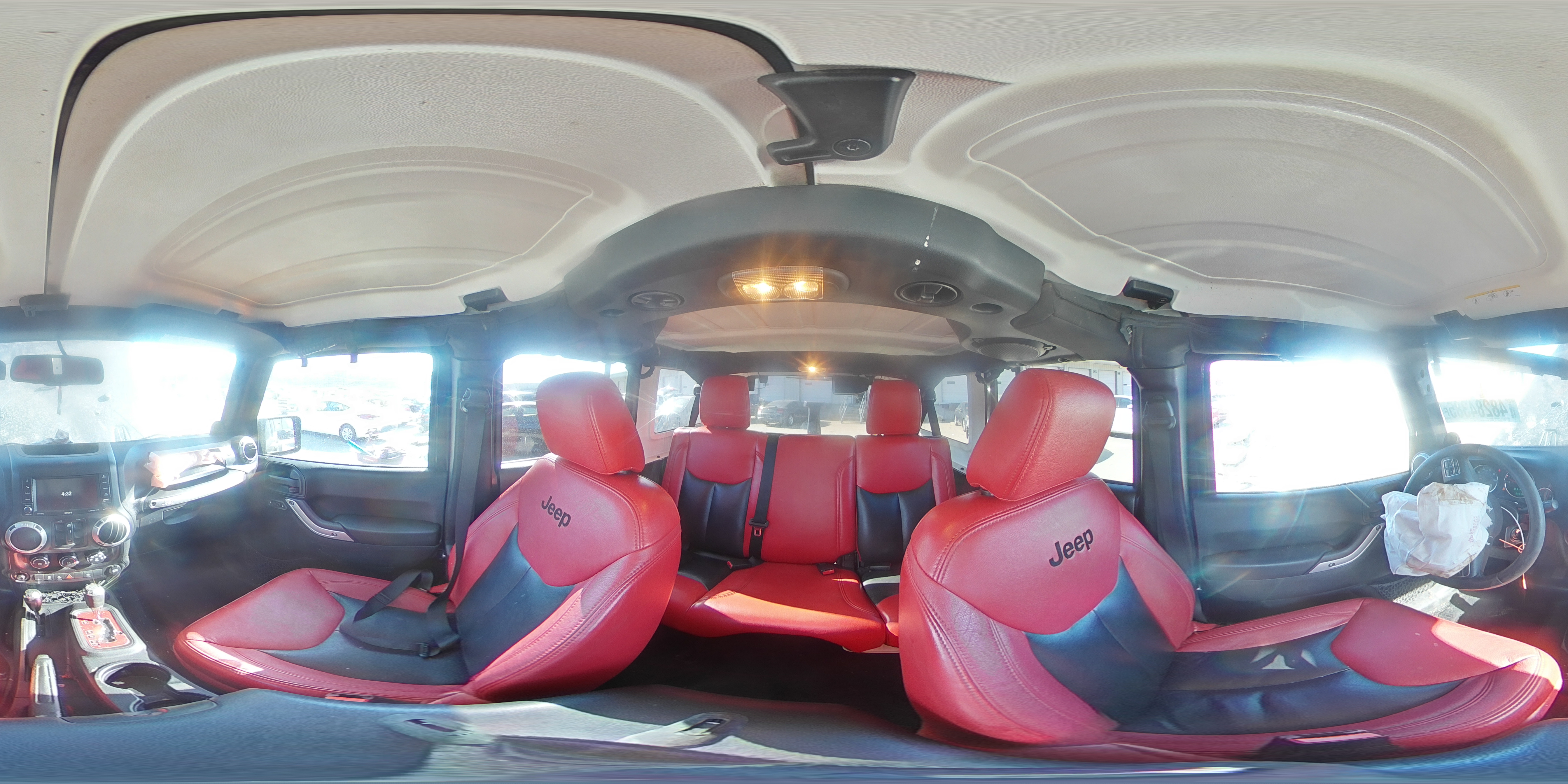 2013 Jeep Wrangler - Image 12