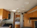 2002 Workhorse Custom Chassis Motorhome Chassis P3500 na sprzedaż w Avon, MN - Top/Roof