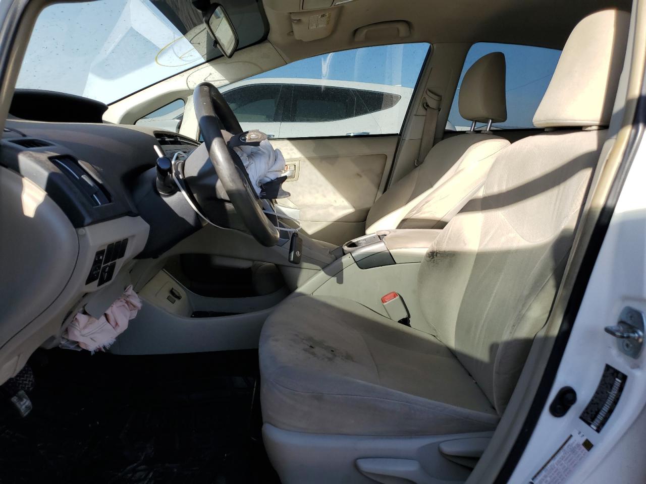 2013 Toyota Prius - Image 7