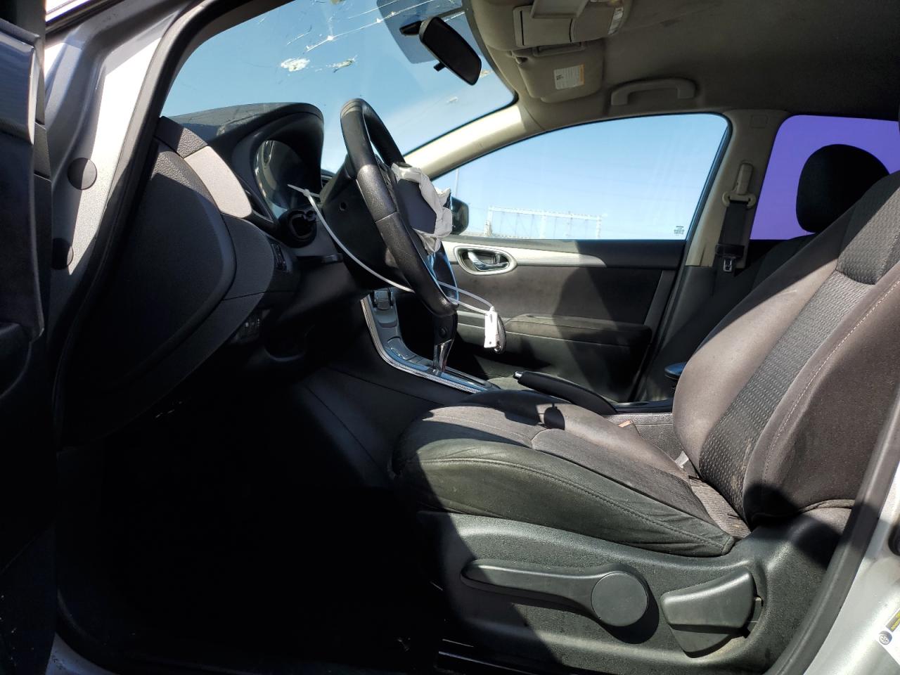 2014 Nissan Sentra - Image 7