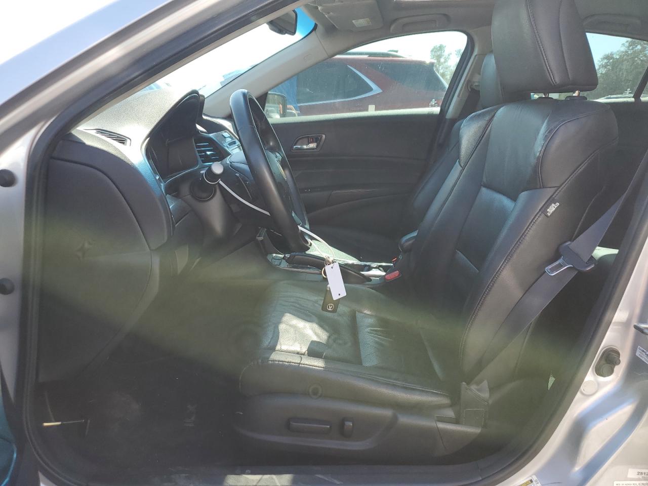 2013 Acura ILX - Image 7