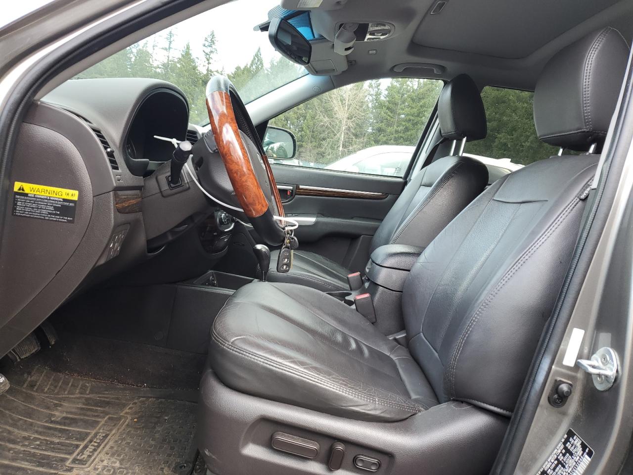 2012 Hyundai Santa Fe - Image 7