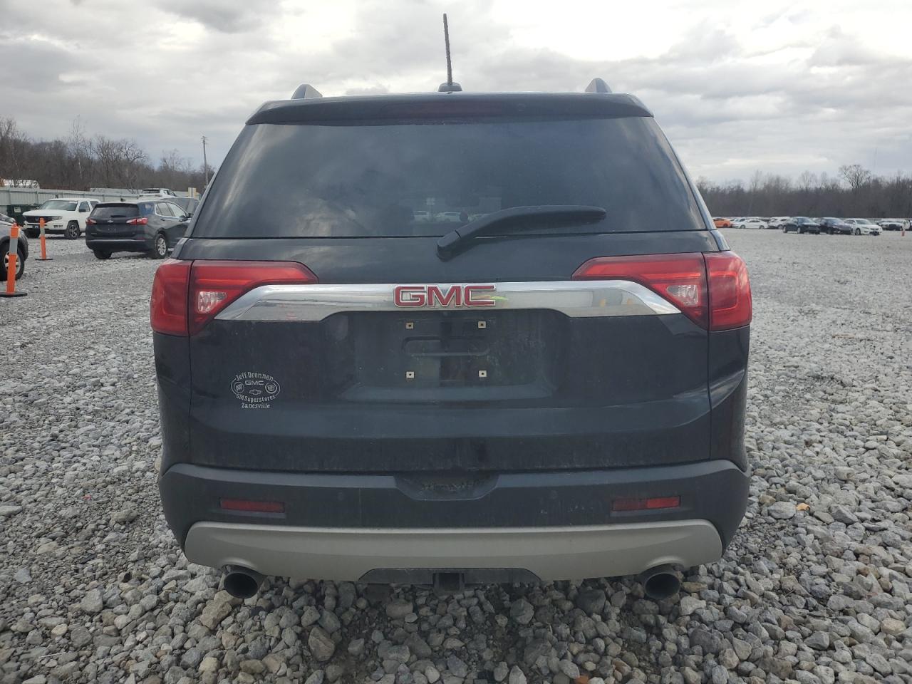 2018 GMC Acadia - Image 6