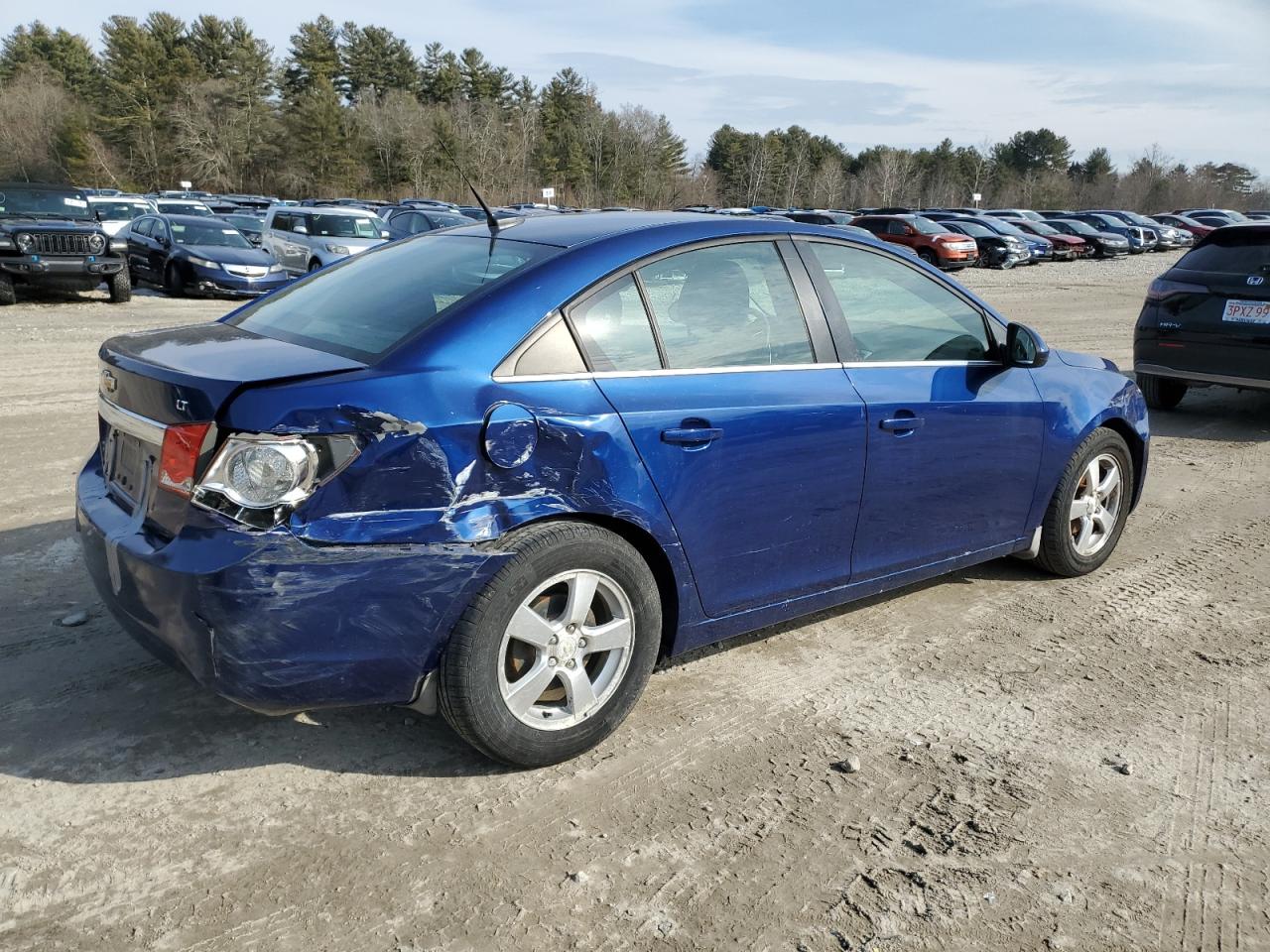2013 Chevrolet Cruze - Image 3
