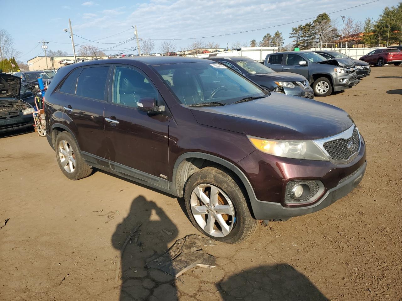 2011 Kia Sorento - Image 4