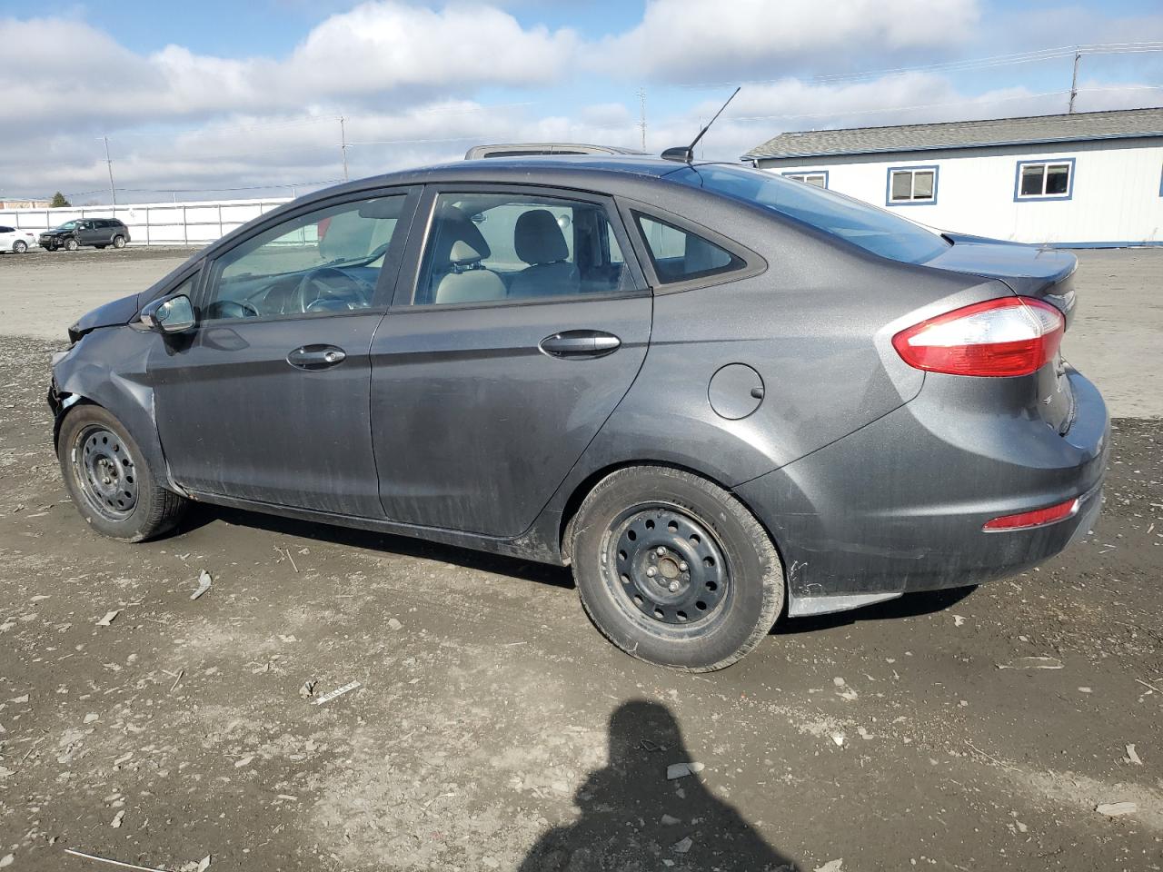 2015 Ford Fiesta - Image 2
