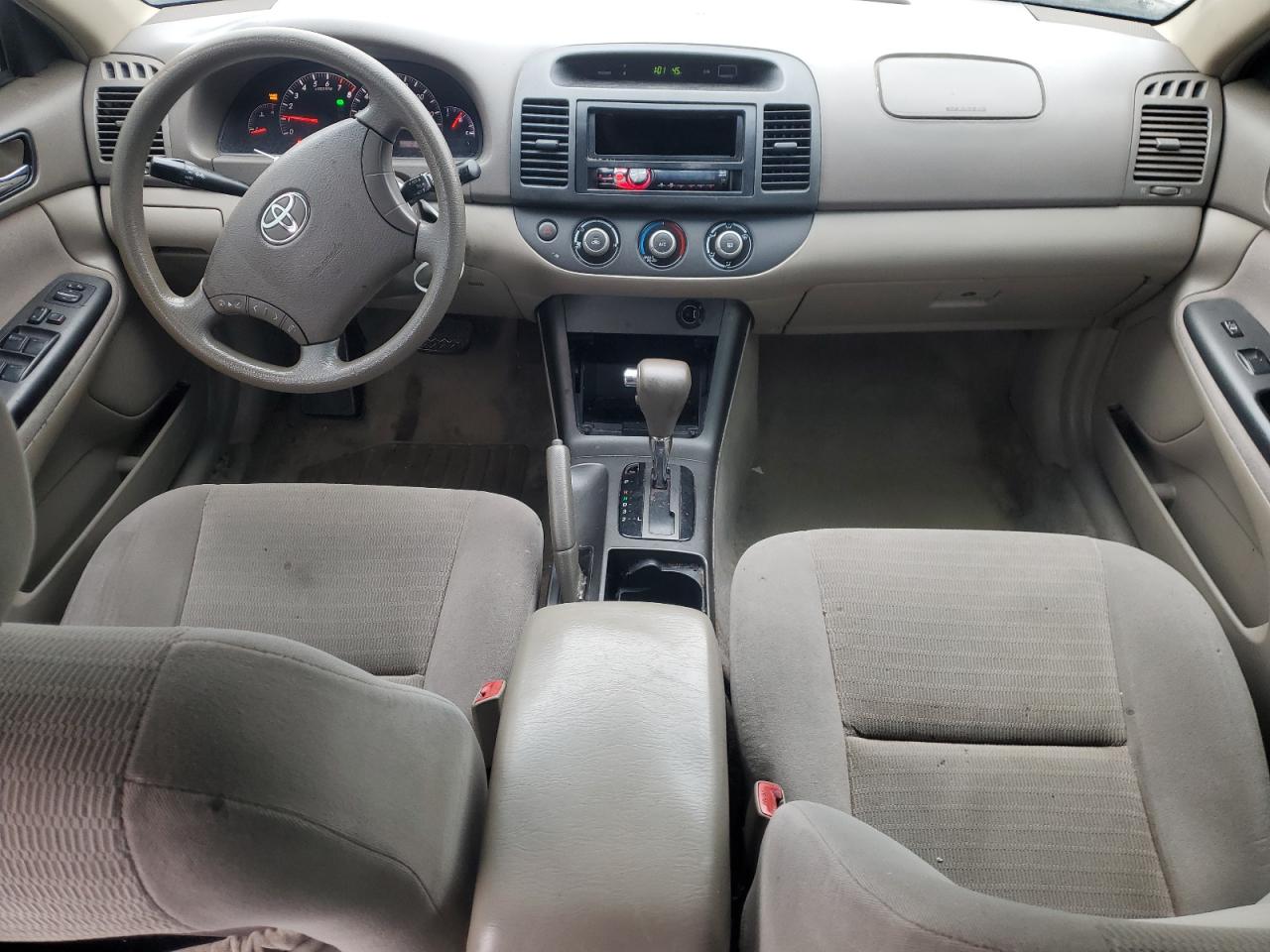 2005 Toyota Camry - Image 8