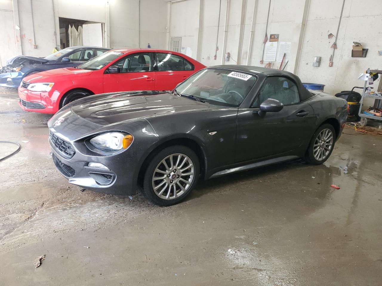 2018 Fiat 124 Spider - Image 1