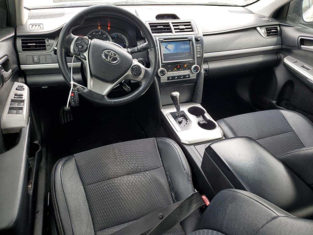 2014 Toyota Camry - Image 8