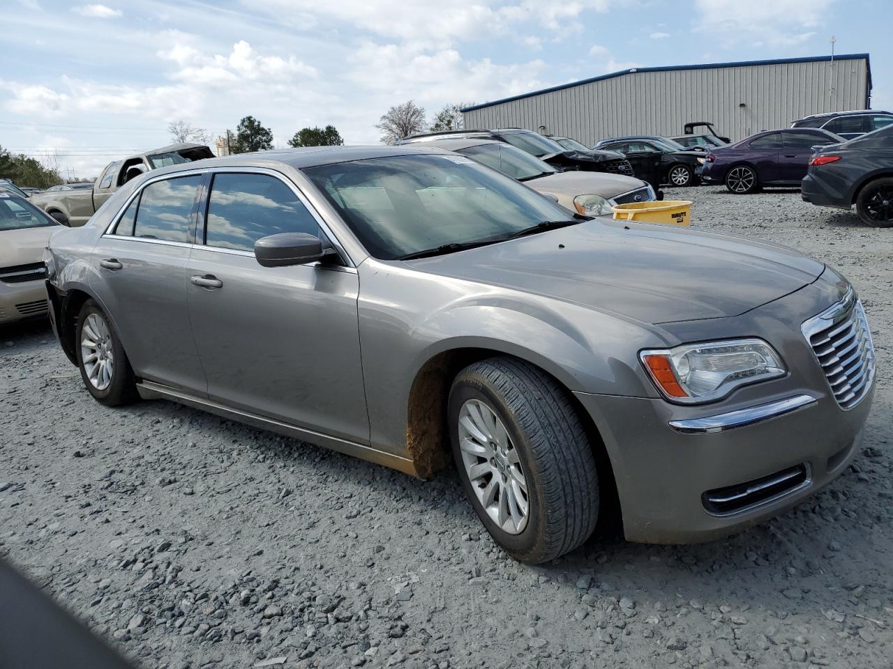 2014 Chrysler 300 - Image 4