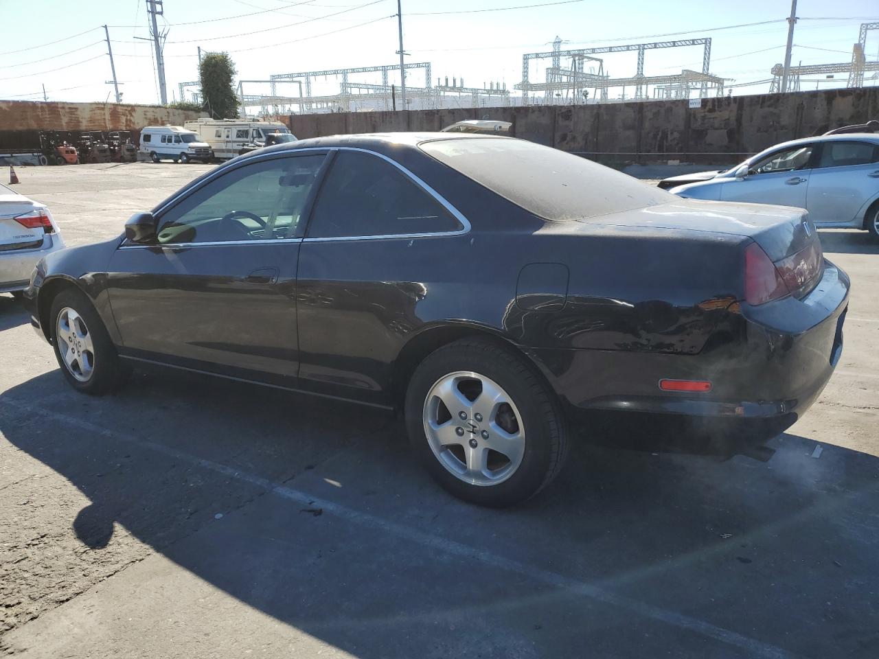 2000 Honda Accord - Image 2