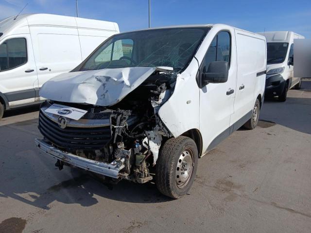 2016 VAUXHALL VIVARO 270