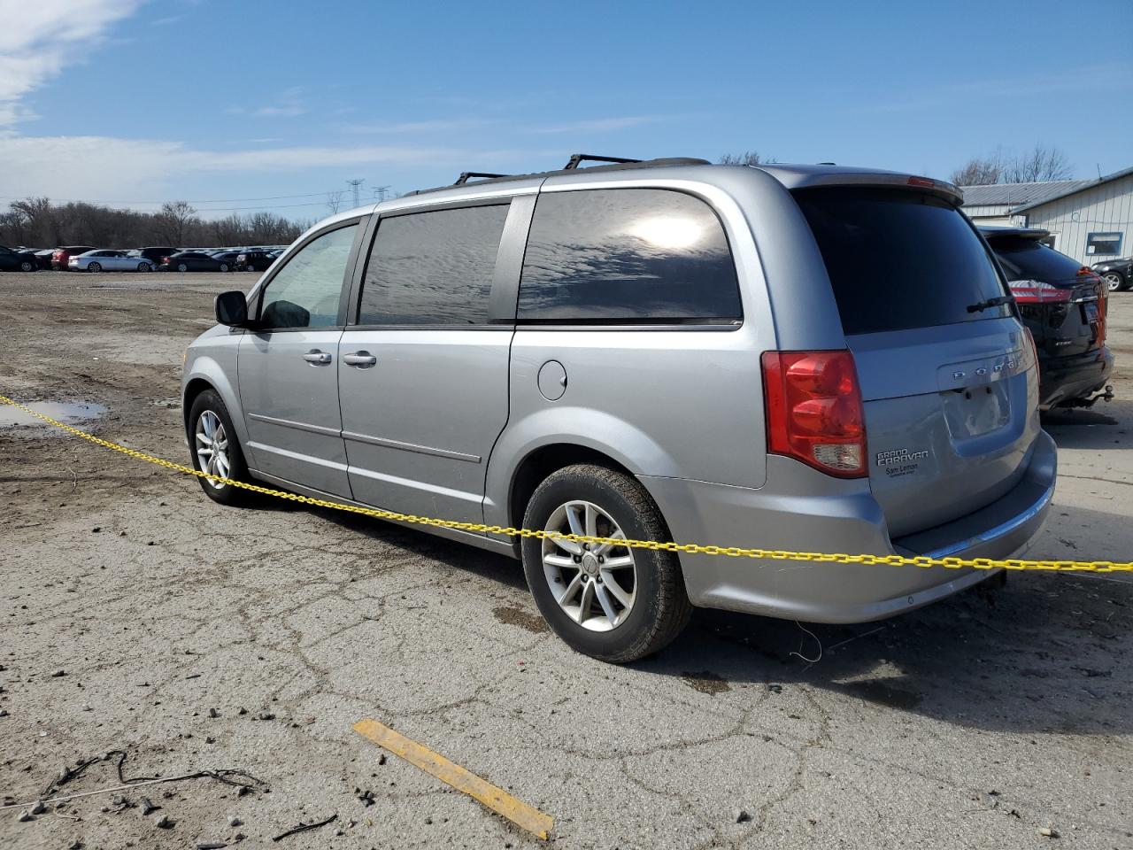 2014 Dodge Caravan - Image 2