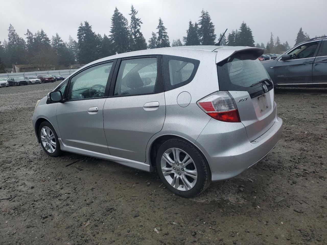 2011 Honda Fit - Image 2