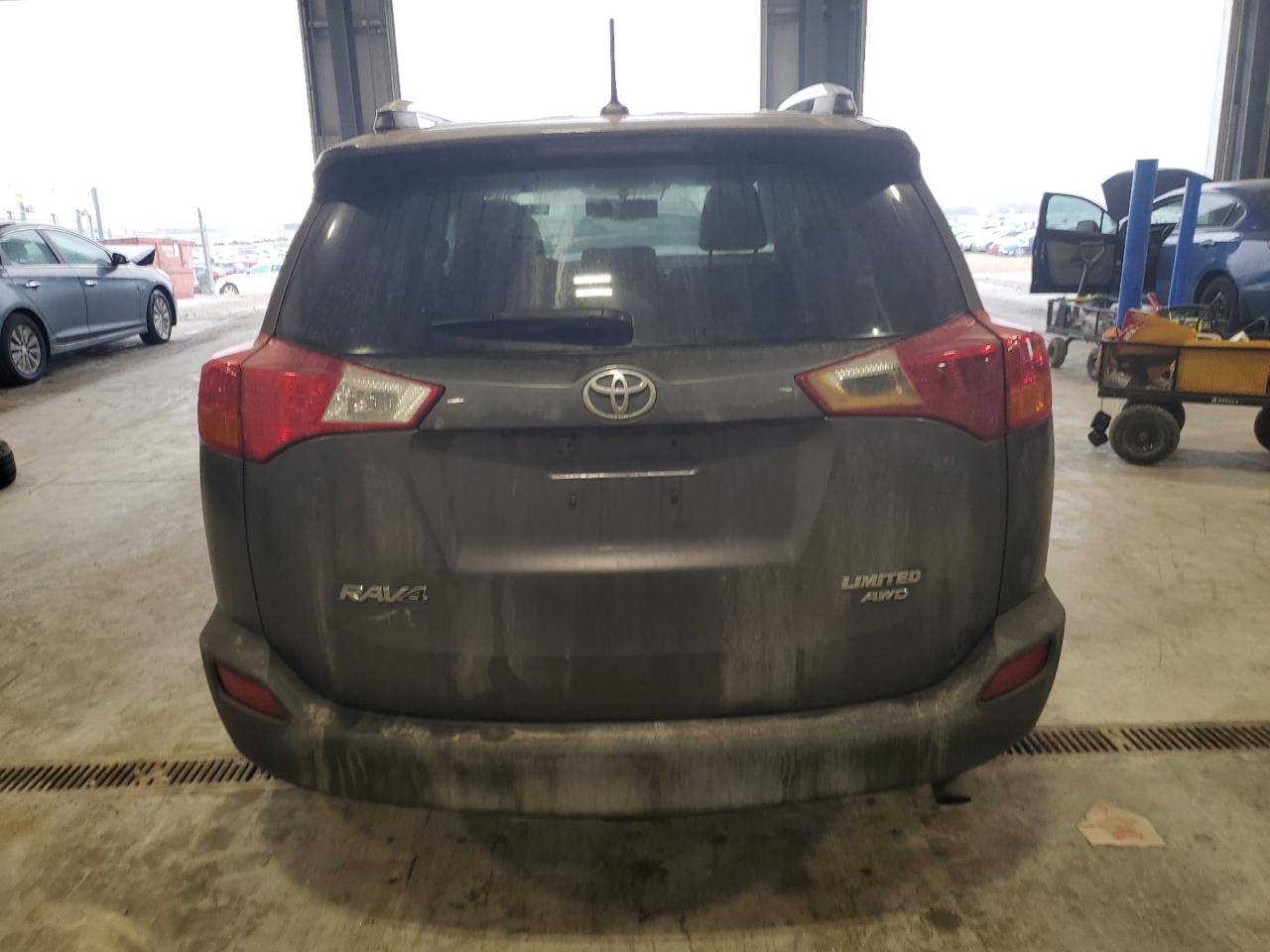 2014 Toyota RAV 4 - Image 6