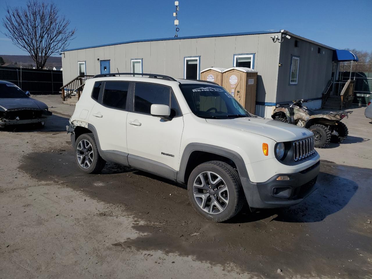 2017 Jeep Renegade - Image 4