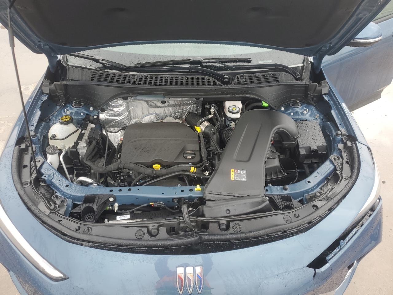 2025 Buick Envista - Image 11