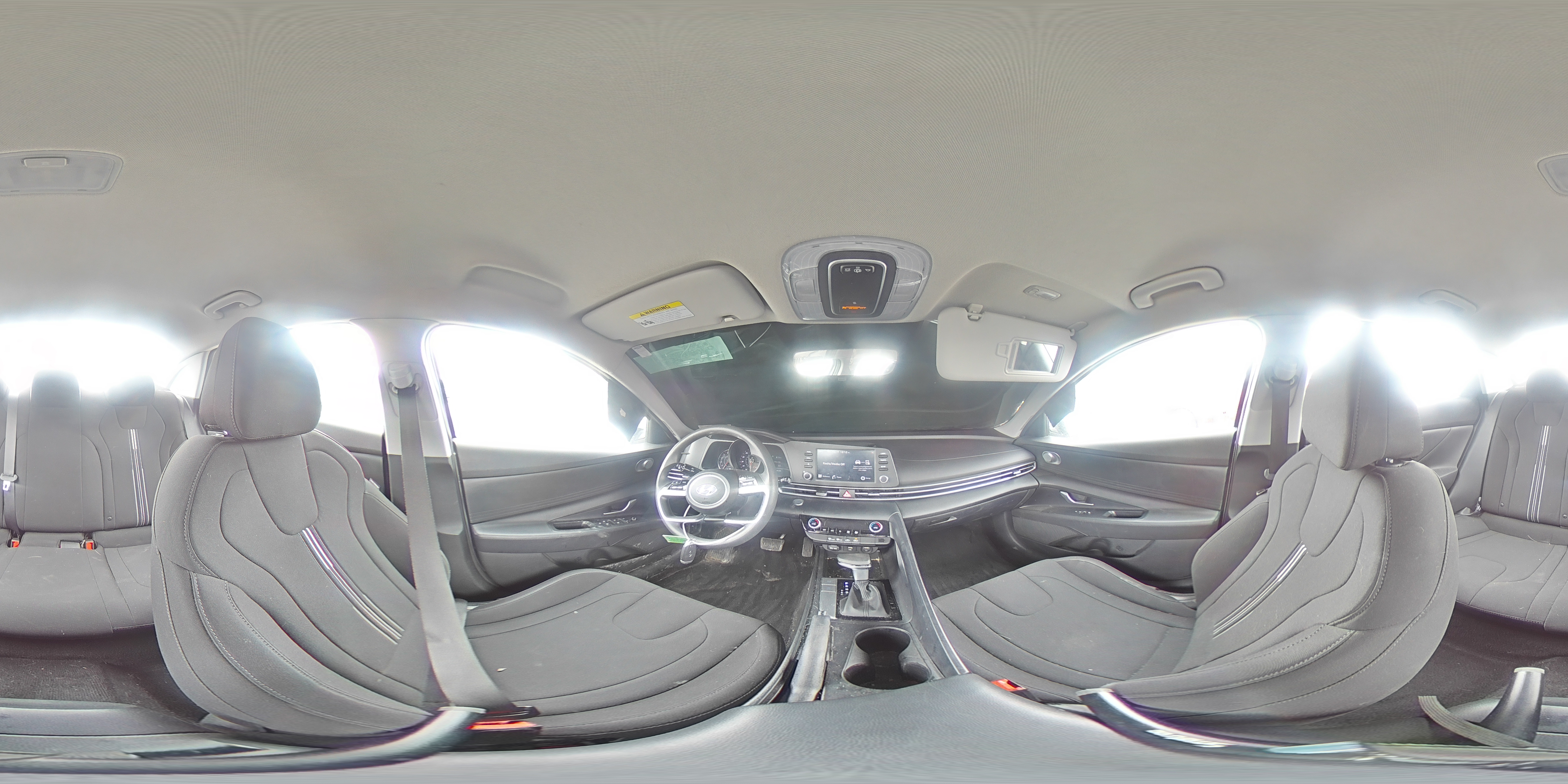 2021 Hyundai Elantra - Image 14