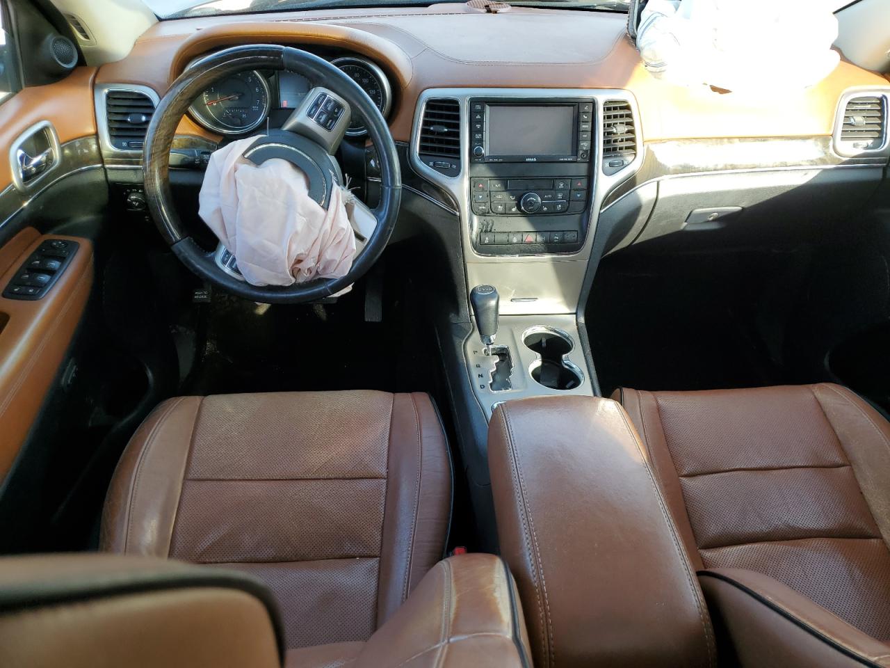 2011 Jeep Grand Cherokee - Image 8