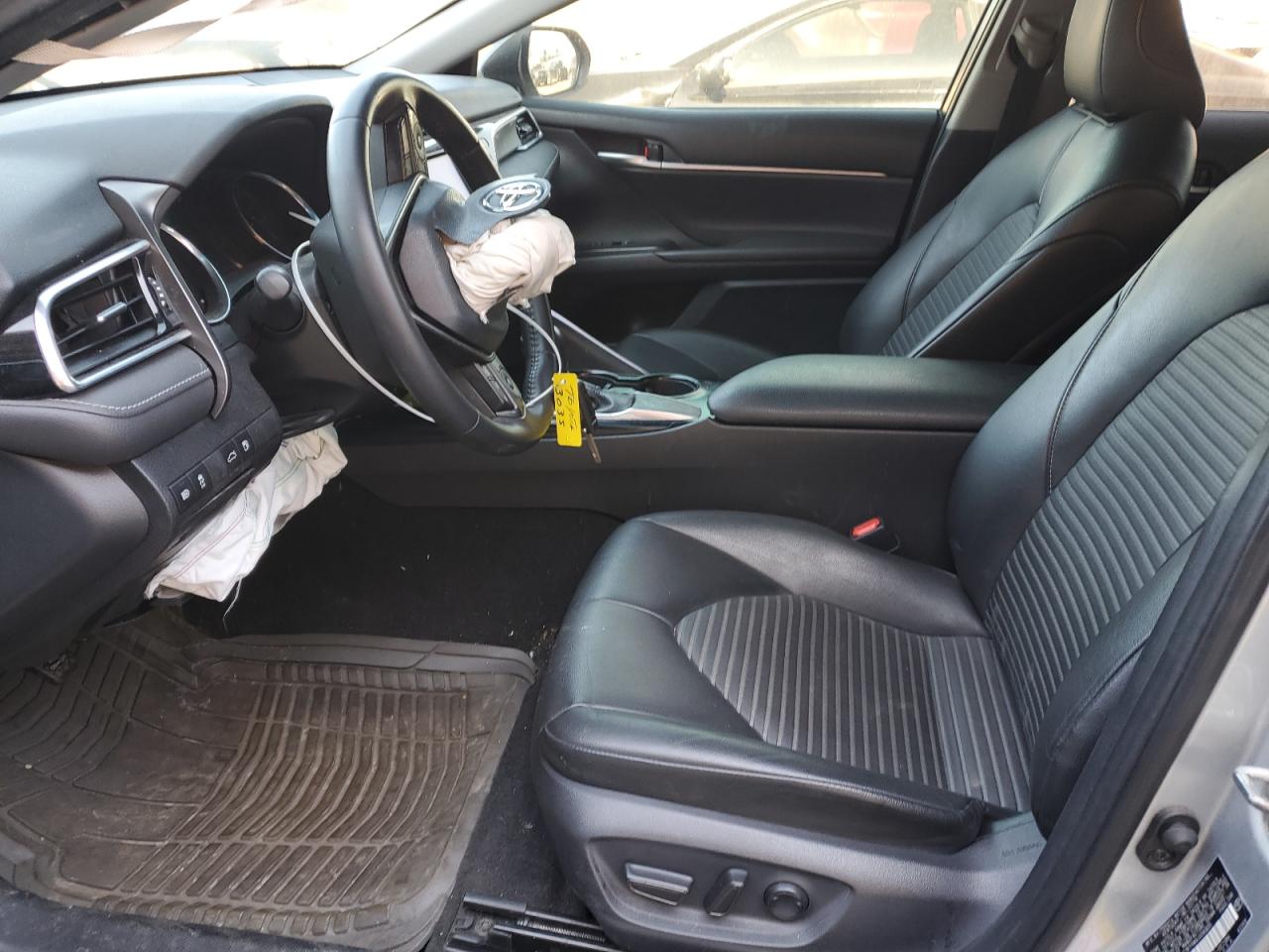 2018 Toyota Camry - Image 7