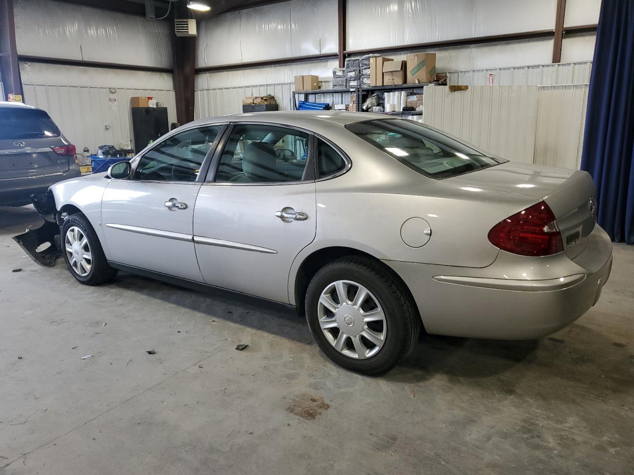 2007 Buick LaCrosse - Image 2