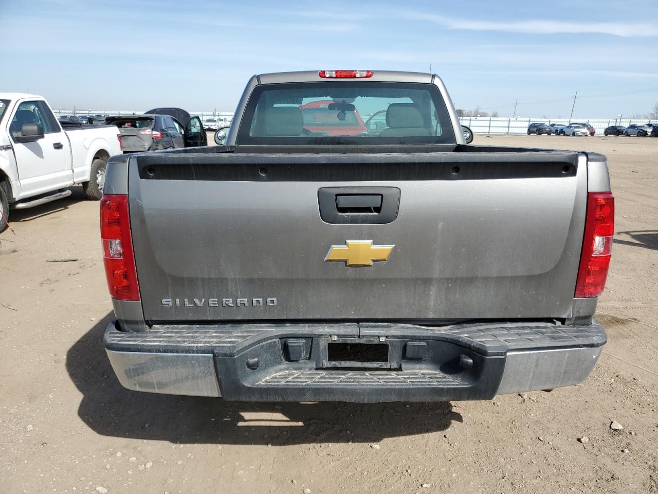 2012 Chevrolet Silverado - Image 6