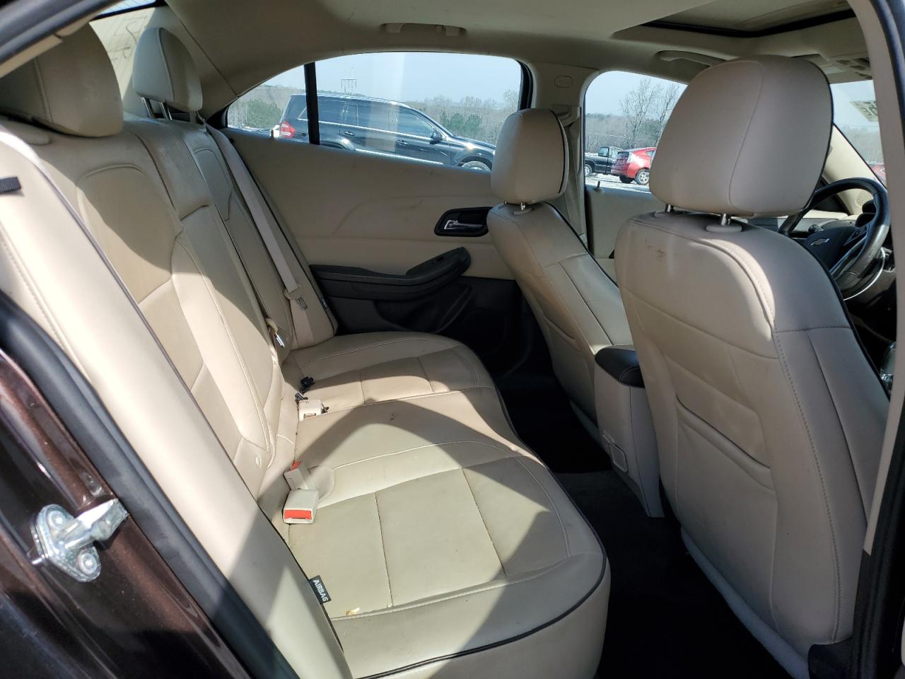 2015 Chevrolet Malibu - Image 11