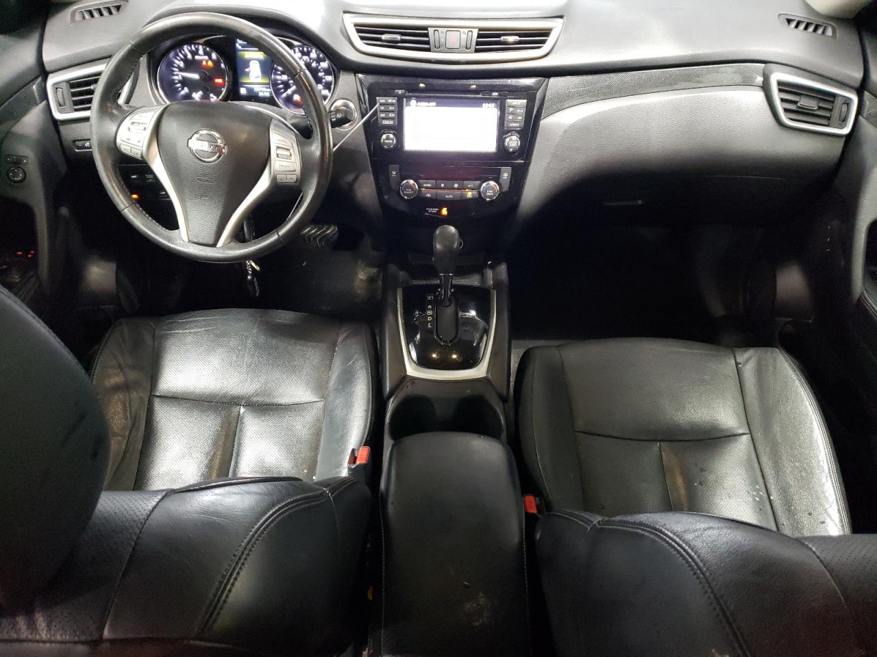 2015 Nissan Rogue - Image 8