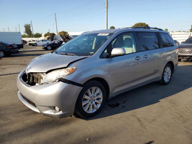 2011 Toyota Sienna Xle