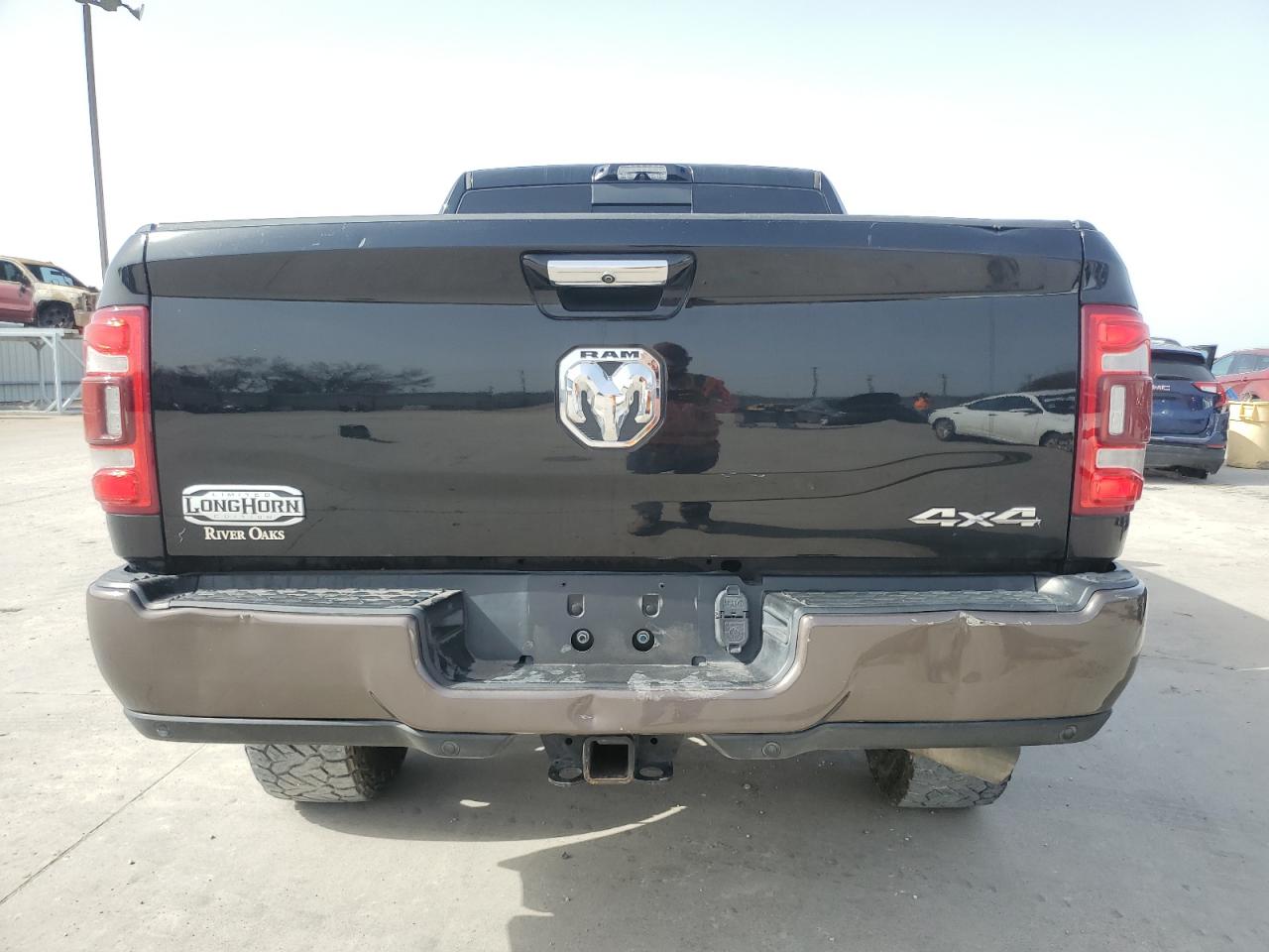 2021 RAM 2500 - Image 6