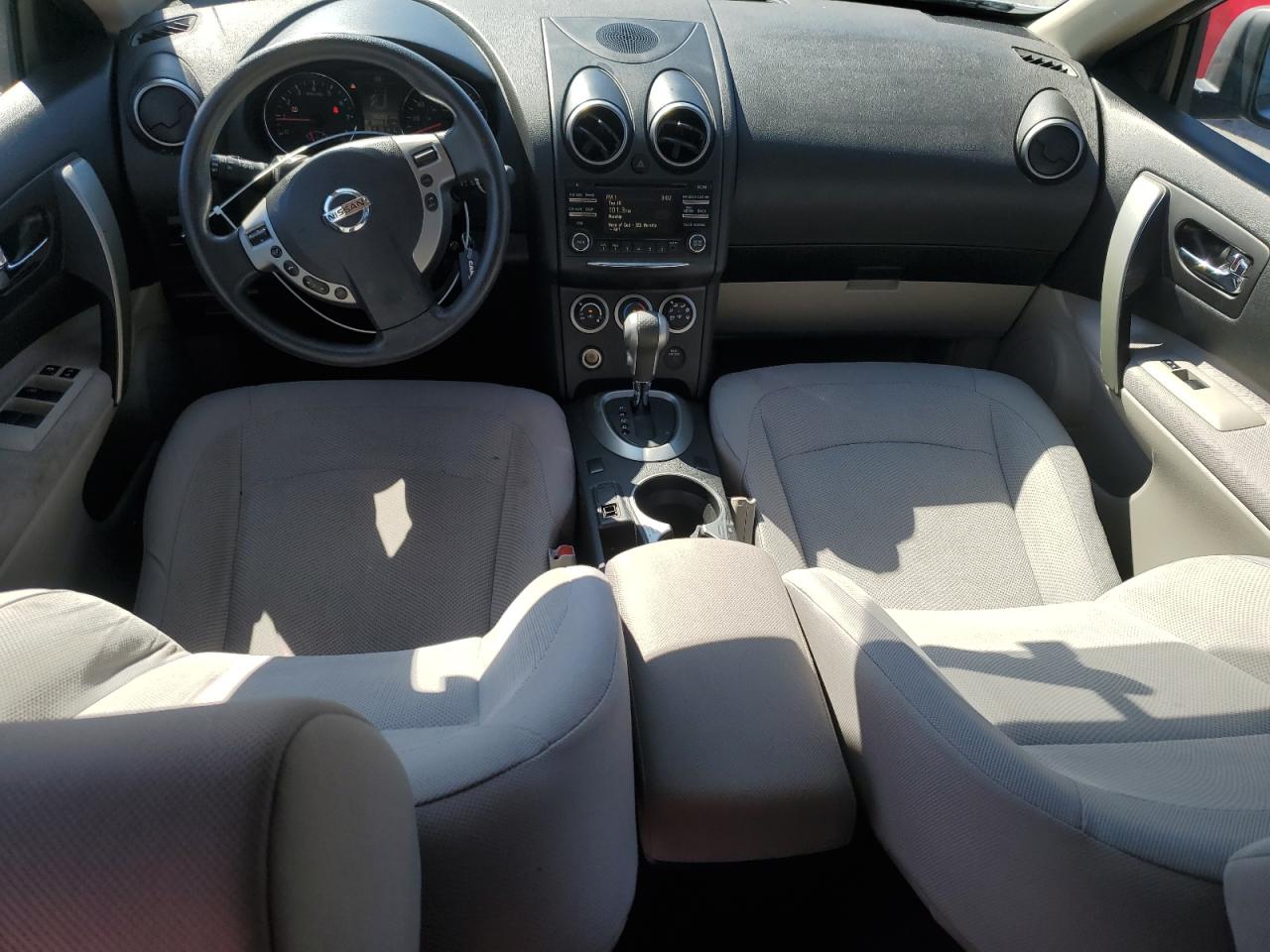 2013 Nissan Rogue - Image 8