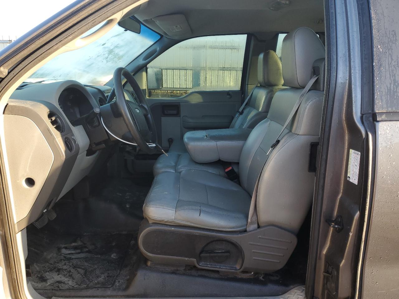 2005 Ford F-150 - Image 7