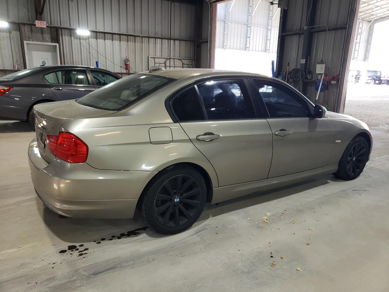 2011 BMW 3er - Image 3
