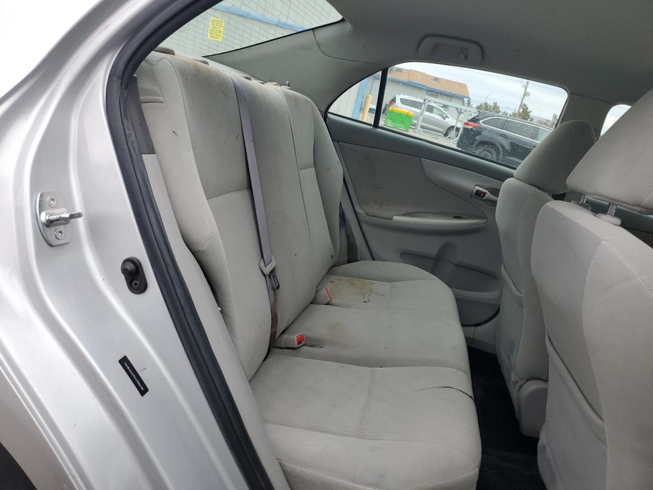 2010 Toyota Corolla - Image 10