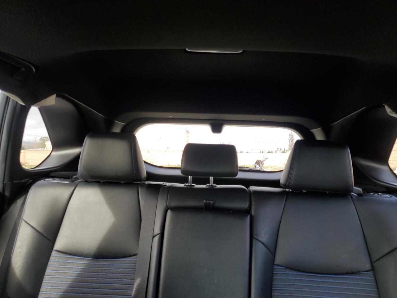 2021 Toyota RAV 4 - Image 10