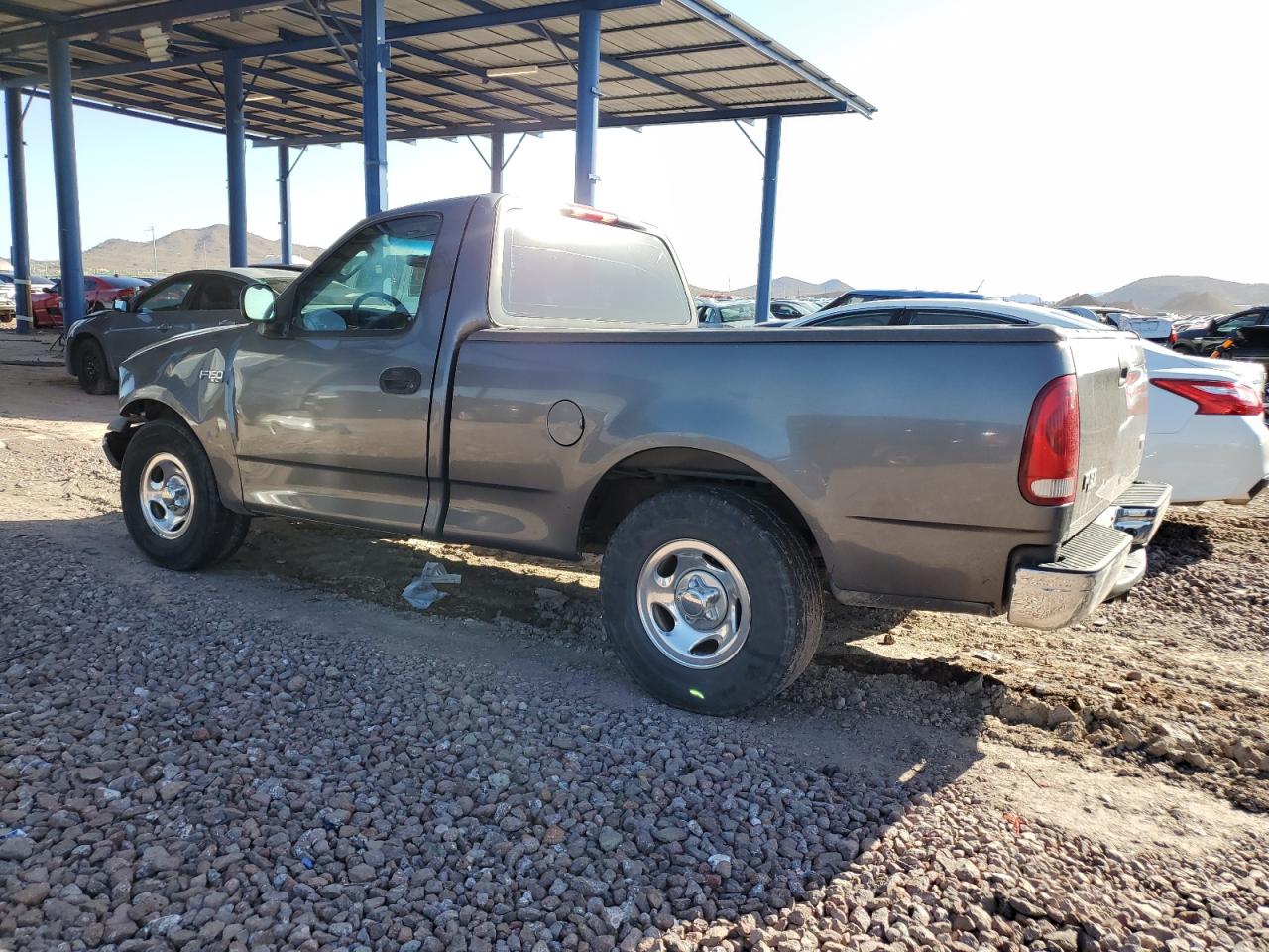 2004 Ford F-150 - Image 2