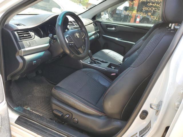  TOYOTA CAMRY 2015 Biały